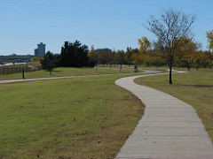 Trails on the west side of Lake Hefner